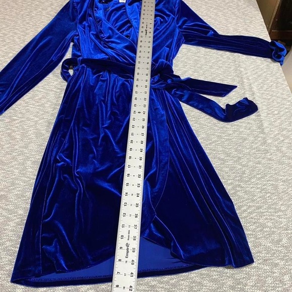 Calvin Klein blue below the knee long sleeves women size 14. SKU958 - Picture 4 of 8